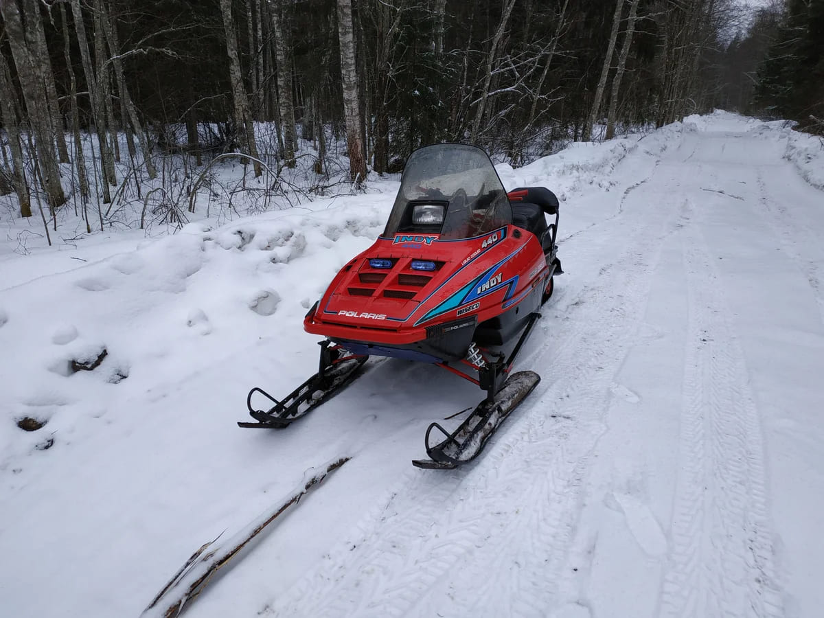 Ремонт снегохода Polaris 440 INDY